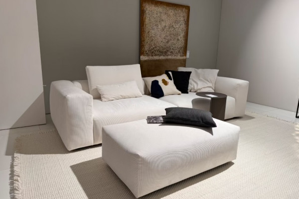 PAUL LINDBERG PL.VINZ SOFA + HOCKER